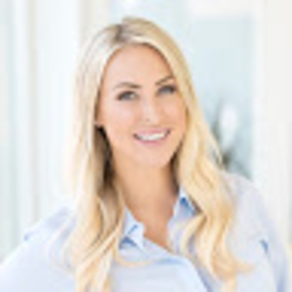 Meet your Posher, Leah
